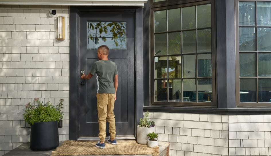 Vivint Smart Lock on home in Topeka